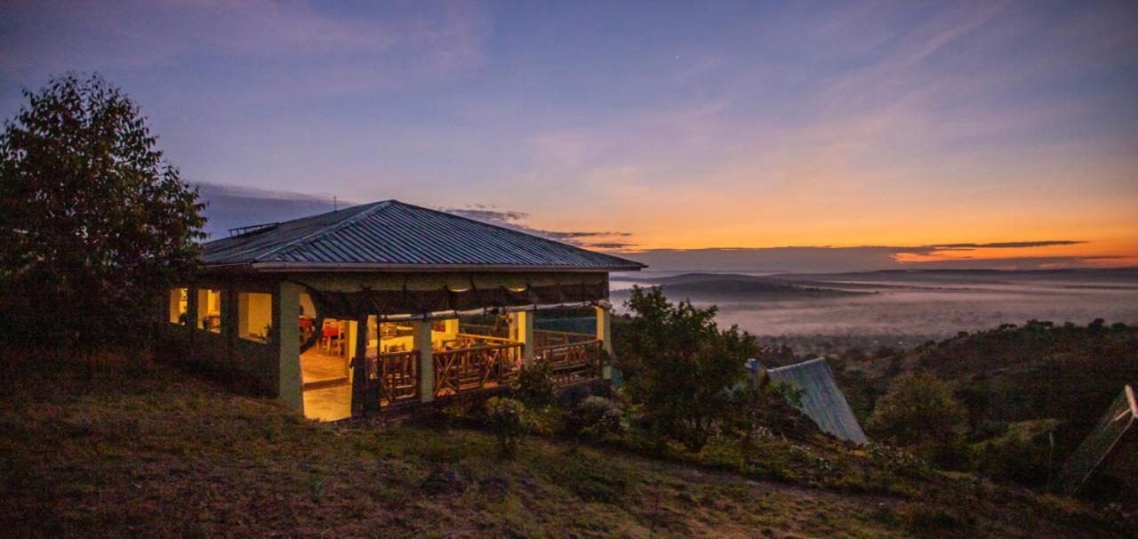 Hyena Hill Lodge Sanga Buitenkant foto
