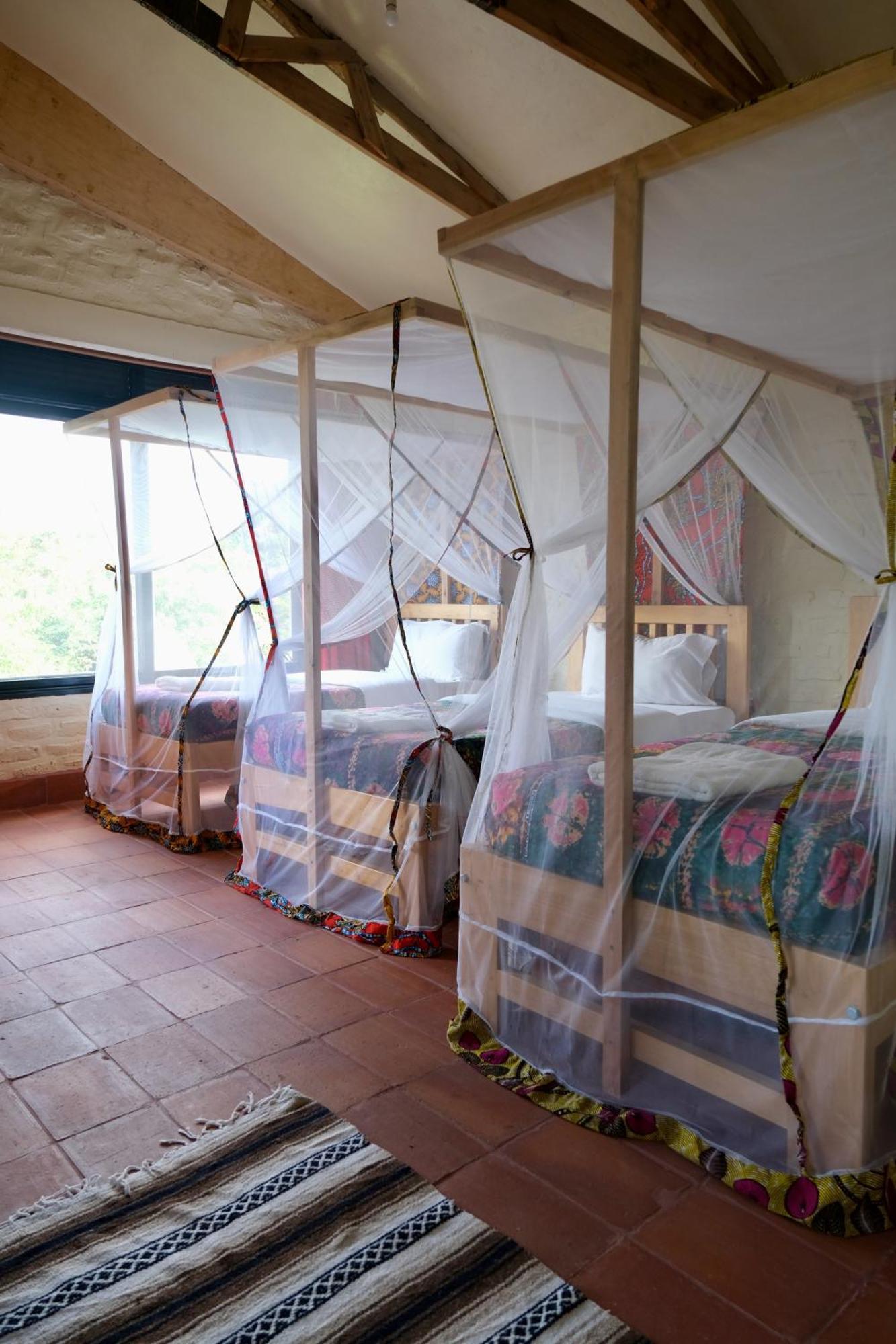 Hyena Hill Lodge Sanga Buitenkant foto